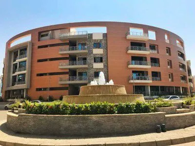 What Are The Services and Features in La Mirada Compound?