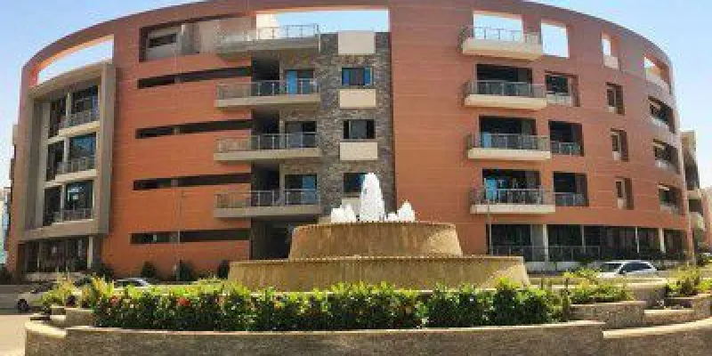 What Are The Services and Features in La Mirada Compound?