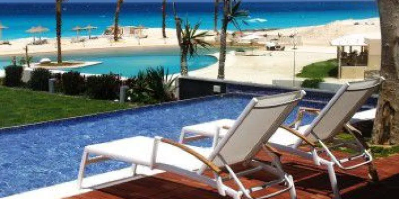 ما هي خدمات ومميزات منتجع هاسيندا باي؟