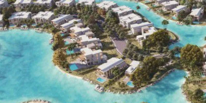 What are the most important advantages and disadvantages of El Masyaf North Coast Village?