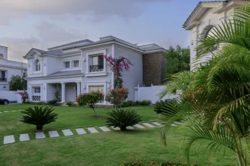 أرقي الوحدات السكنية في كمبوند ماونتن فيو 1 اشتري الان