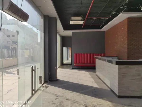 إشتري محل بمساحة 152 متراً في الشيخ زايد