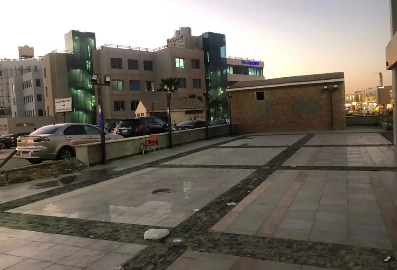 Get An Store In Bew Zayed Without Down payment