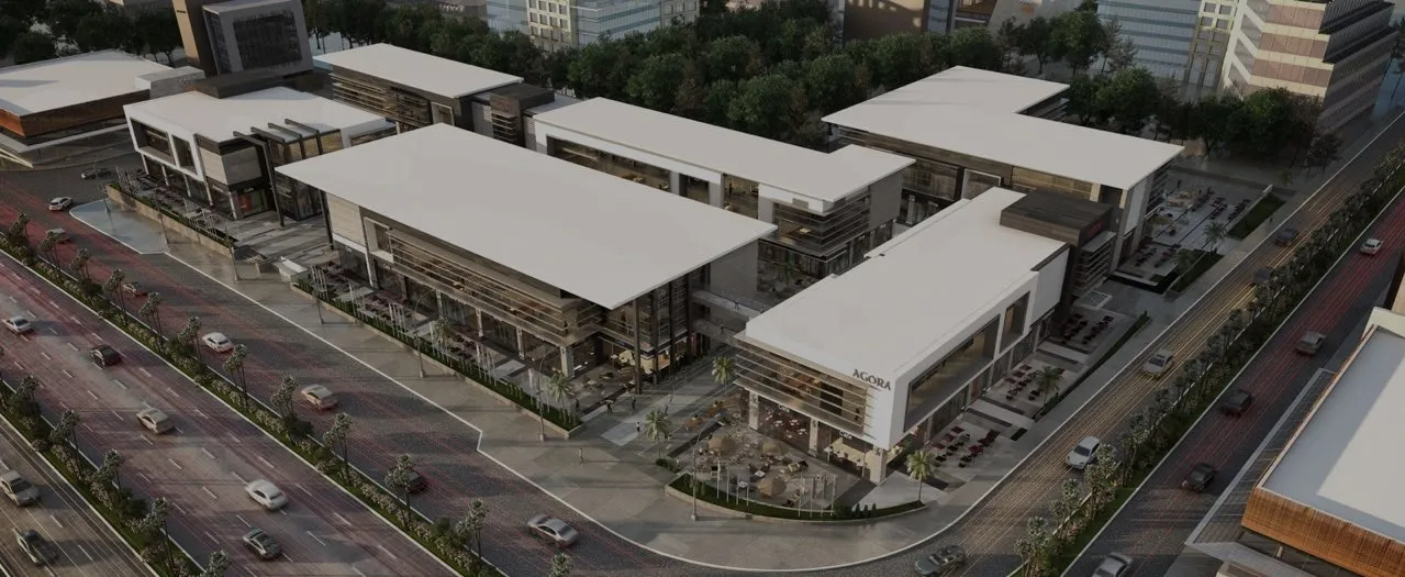 محل للبيع بالتجمع الخامس في مول اجورا 30 متراً