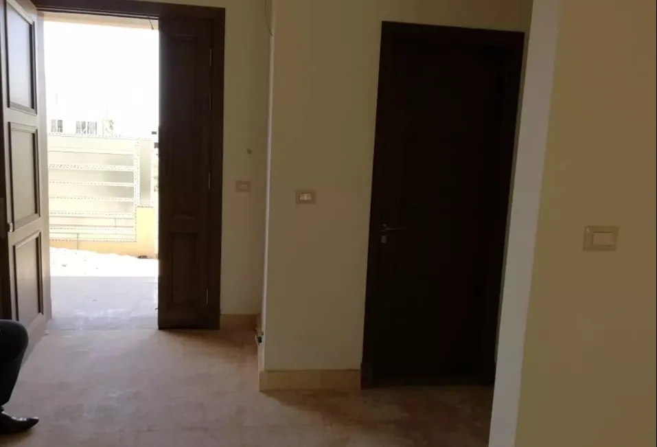 بسعر مغري تاون هاوس 283 م في جراند هايتس 6 أكتوبر فيو رائع
