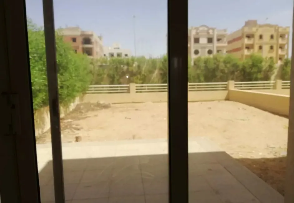 بسعر مغري تاون هاوس 283 م في جراند هايتس 6 أكتوبر فيو رائع
