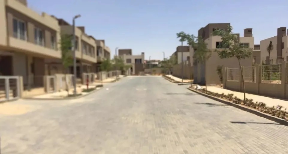 تاون هاوس تسليم فوري 250 م في كمبوند بالم فالي 6 أكتوبر