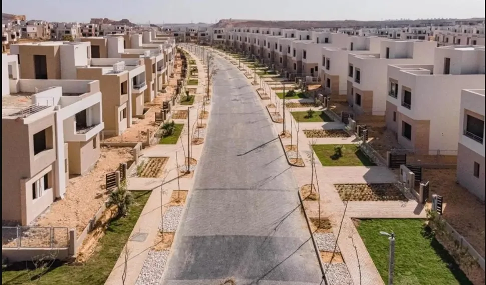امتلك تاون هاوس ب 10% مقدم في 6 أكتوبر داخل مشروع ذا كراون