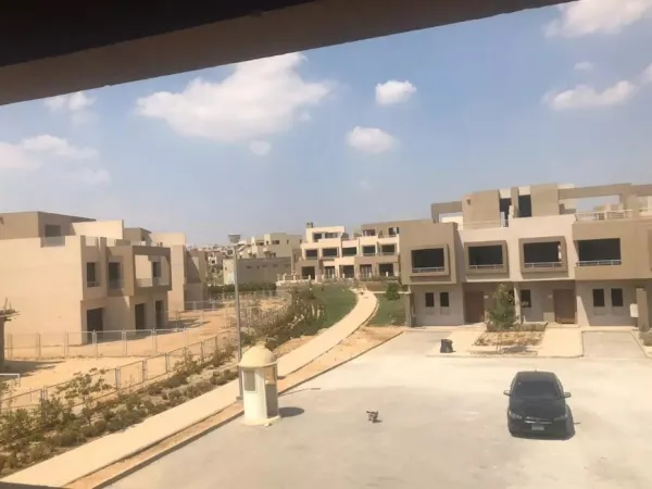 تاون هاوس للبيع في جولف إكستينشنز 285 متر