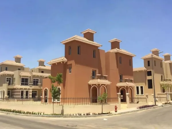 بمساحة 160 متر تاون هاوس للبيع في بورتو أكتوبر