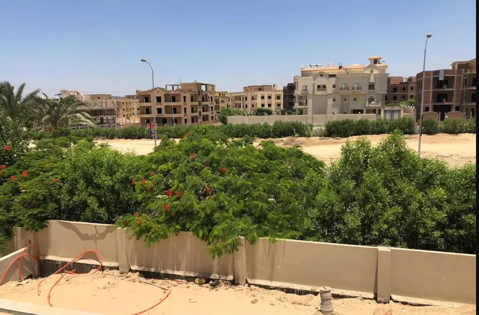 بسعر مغري تاون هاوس 271 مفي كمبوند بالم فالي أكتوبر فيو رائع