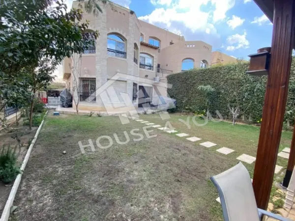 تاون هاوس رائع  330 م للبيع في موقع مميز جدا داخل كمبوند مينا جاردن سيتي