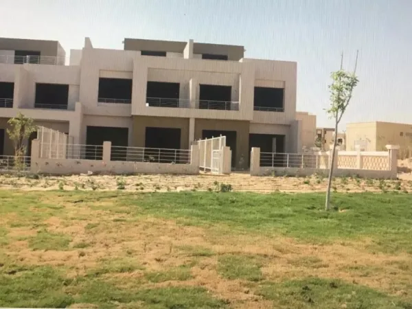 إقتنص الفرصة وأحصل على تاون هاوس بمساحة 255 متر في كمبوند جولف إكستينشنز