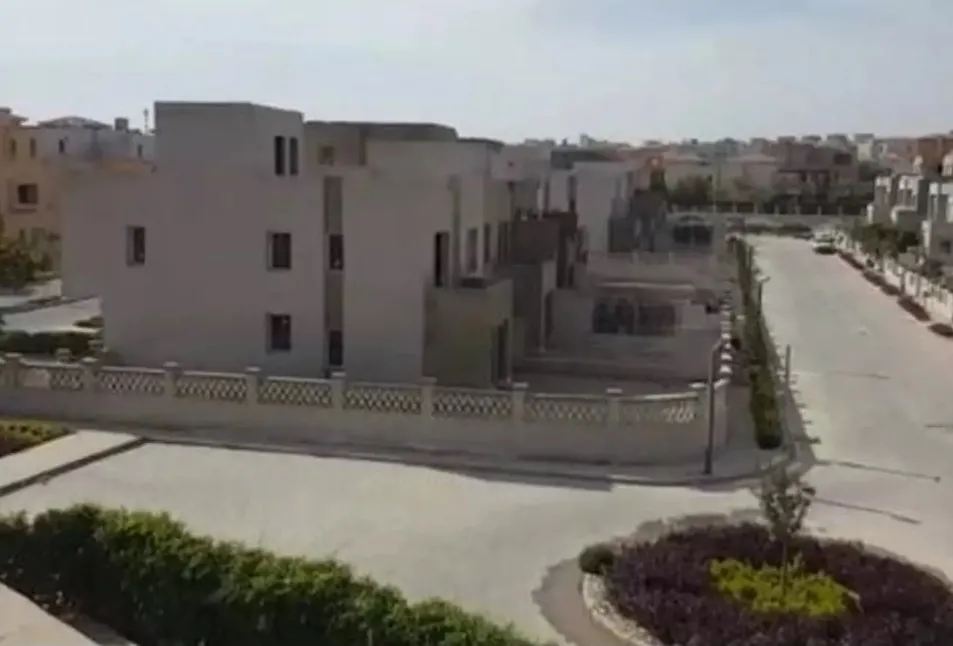 استثمر فى وحده مساحه 270 م في كمبوند Golf Views Palm Hills