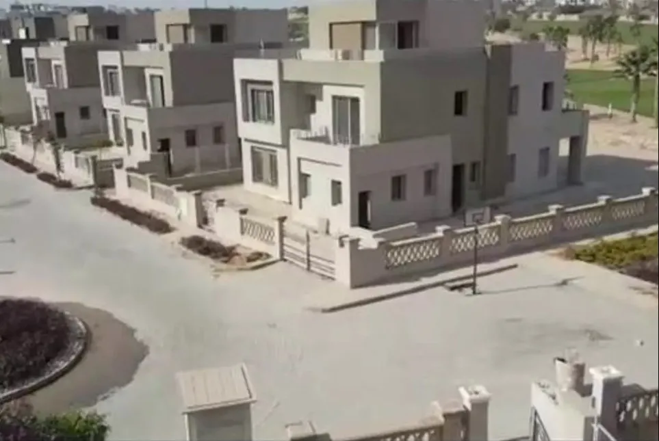 استثمر فى وحده مساحه 270 م في كمبوند Golf Views Palm Hills