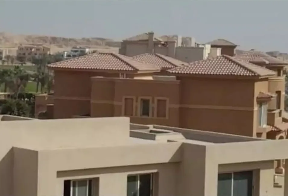 استثمر فى وحده مساحه 270 م في كمبوند Golf Views Palm Hills