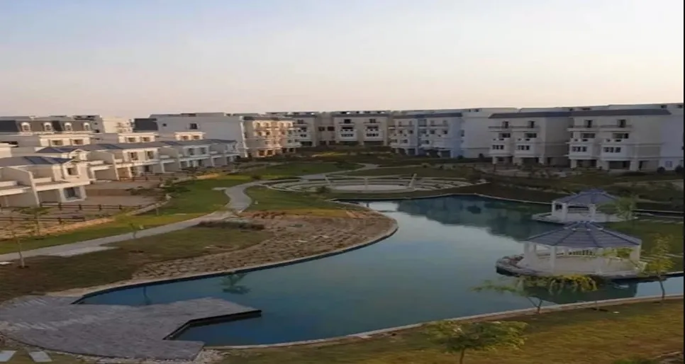 عرض متميز تاون هاوس 290 متر للبيع في كمبوند Mountain View October Parkبموقع مميز