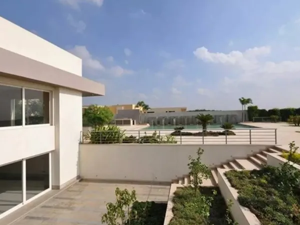 تاون هاوس العمر 377 م مقدم 10% تقسيط 6 سنوات في بيراميدز هيلز أكتوبر