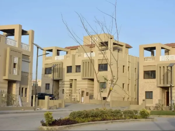 تاون هاوس للبيع استلام فوري في كمبوند جرين 4  اكتوبر بمساحة 360 متر