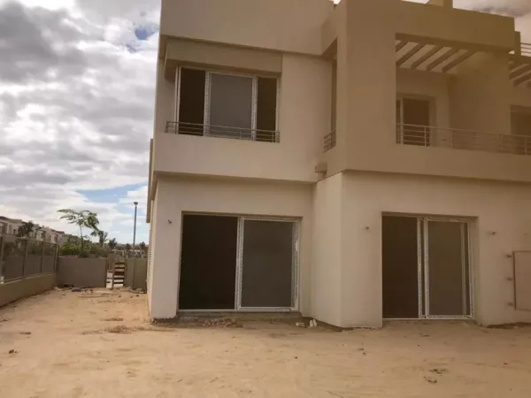 تفاصيل بيع تاون هاوس بمساحة 240 متر في بالم فالي 6 أكتوبر