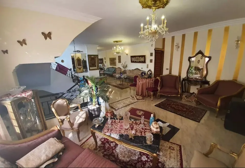 لمحبى الرقي تاون هاوس للبيع في كمبوند لافيدا البستان بمساحة 455 م بمدينة 6 أكتوبر