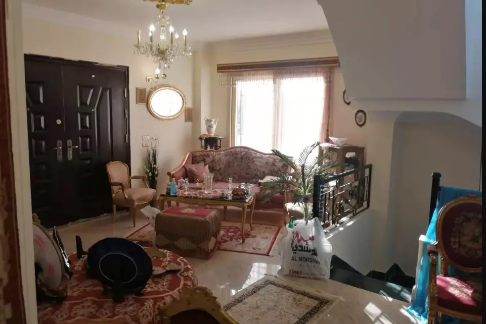 لمحبى الرقي تاون هاوس للبيع في كمبوند لافيدا البستان بمساحة 455 م بمدينة 6 أكتوبر