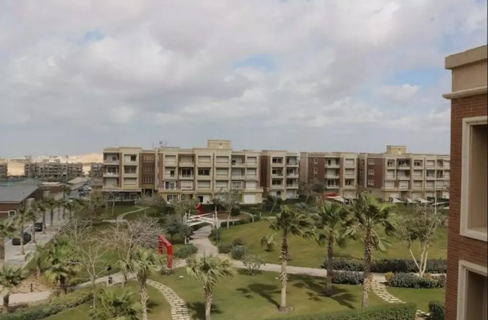أحصل على تاون هاوس في كمبوند كارنيل بارك 6 أكتوبر بمساحة 324 متر