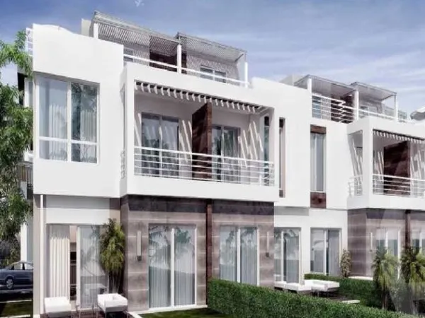 بالتقسيط على مدة تصل إلى 7 سنوات إشتري تاون هاوس في كمبوند وودفيل بمساحة 229 متر