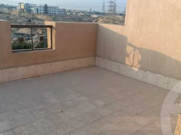 بسعر مغري تاون هاوس 216 م في كمبوند ريحانه فيو رائع