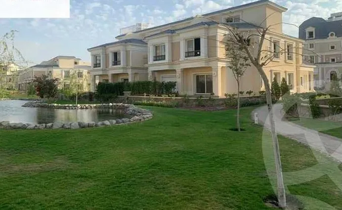 تاون هاوس لقطة للبيع 175م في كمبوند ماونتن فيو تشيل أوت بارك بسعر خيالي