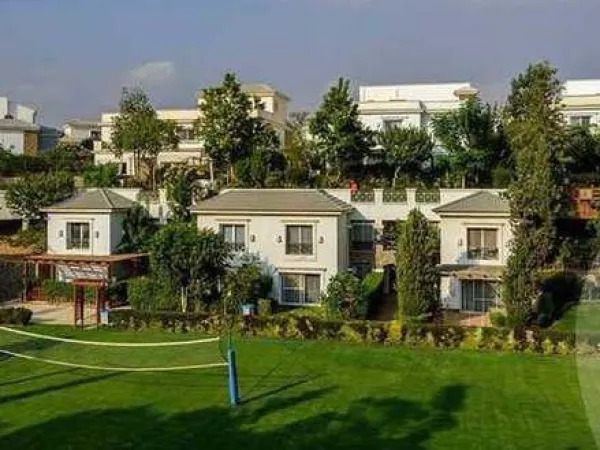 تاون هاوس رائع 260 م للبيع في موقع مميز جدا داخل اي سيتي 6 أكتوبر