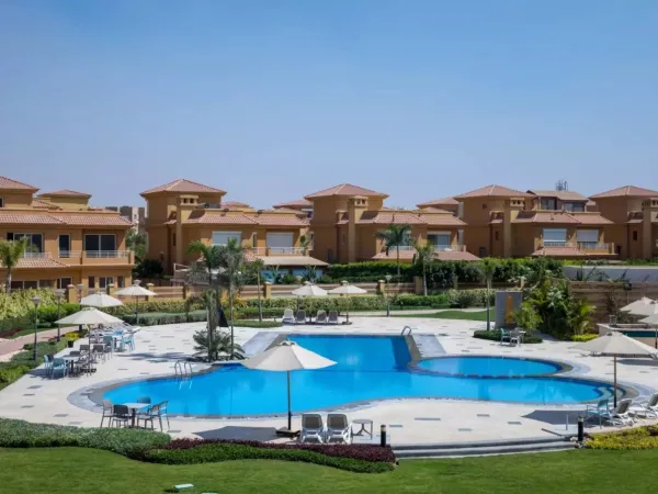 توين هاوس تسليم فوري 305م جيرا الشيخ زايد