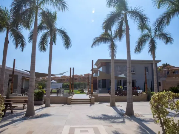 إحجز توين هاوس بكمبوند جيرا بمساحة 300 متراً