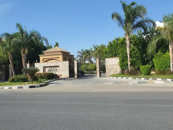 توين هاوس للبيع 3 غرف نوم في مون لاند 330 متراً