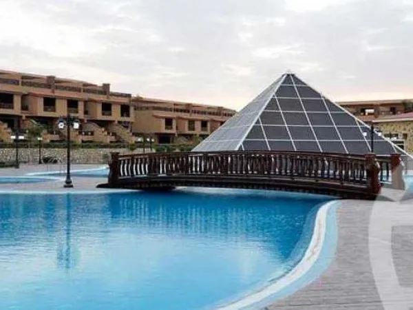 في كمبوند بيراميدز هيلز 6 أكتوبر تاون هاوس للبيع بمساحة 365 م