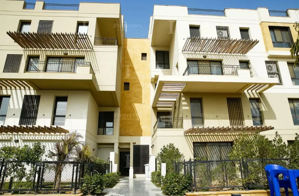 Penthouses for sale in Eastown 300m²