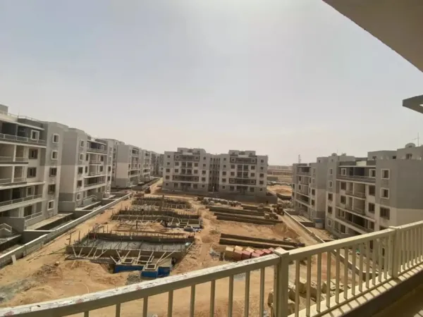 Immediate delivery with payment facilities over 7 years in Jayd New Cairo