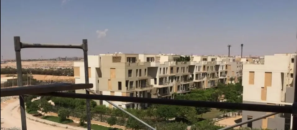 بنتهاوس برووف 113 متر ومساحة 209 متر في كمبوند أزاد التجمع الخامس