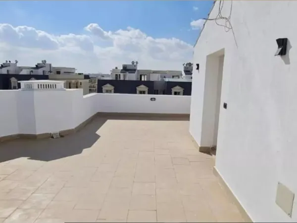 Take the opportunity with unbeatable price per 191m² in Mountain View Hyde Park