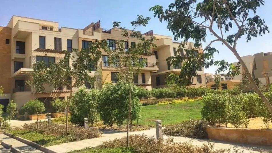 امتلك وحدتك الآن في ايست تاون بأسعار مُميزة وأنظمة سداد مُنوعه ومساحات تبدأ من 180 م
