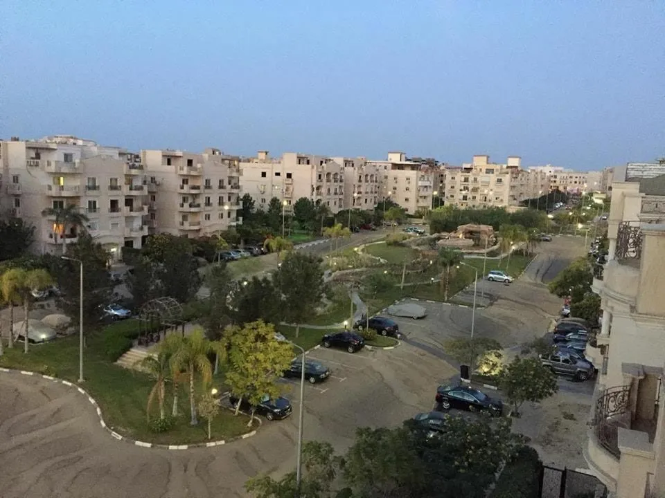 سارع بشراء تاون هاوس في كمبوند بيفرلي هيلز بمساحة تبدأ من 355 متراً