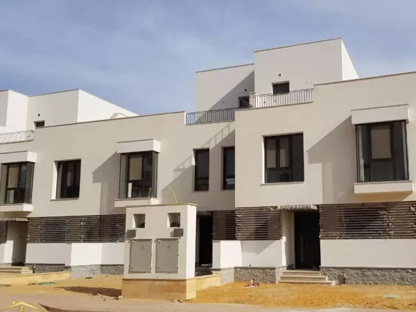 تاون هاوس 270م في الشيخ زايد في كمبوند ذا كورت ياردز