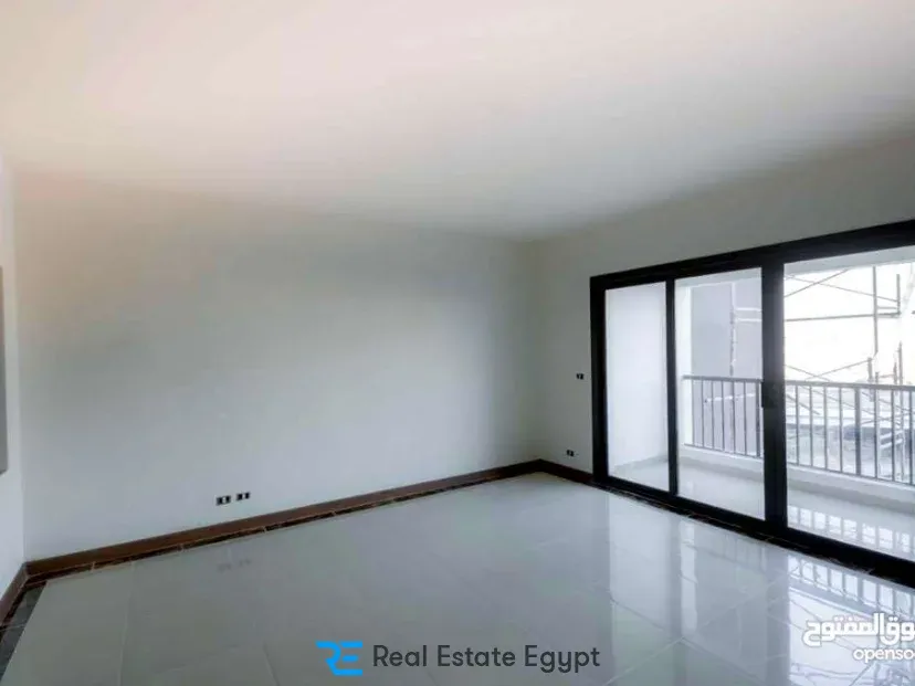 Apartment 157m for sale in a very special location and at the lowest price Porto New Cairo 90th Street