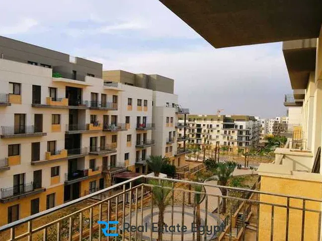 دوبلكس 200م في سوديك ايست تاون القاهرة الجديدة