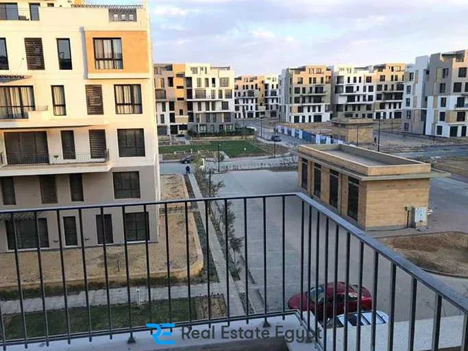 Apartments for sale in Sodic Eastown 198 meters
