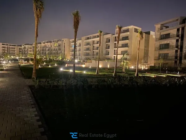Twin house 300 sqm in Fifth Square Al Marasem Compound Second New Cairo