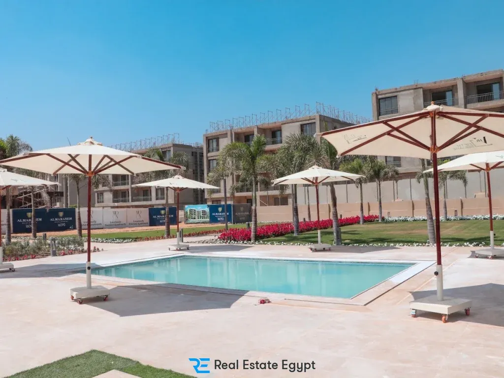 With an area of ​​320 square meters villas for sale in Fifth Square New Cairo