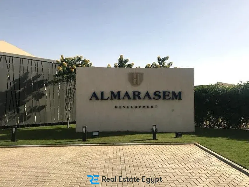 احجز وحدتك في كمبوند ليك ريزيدنس فيفث سكوير