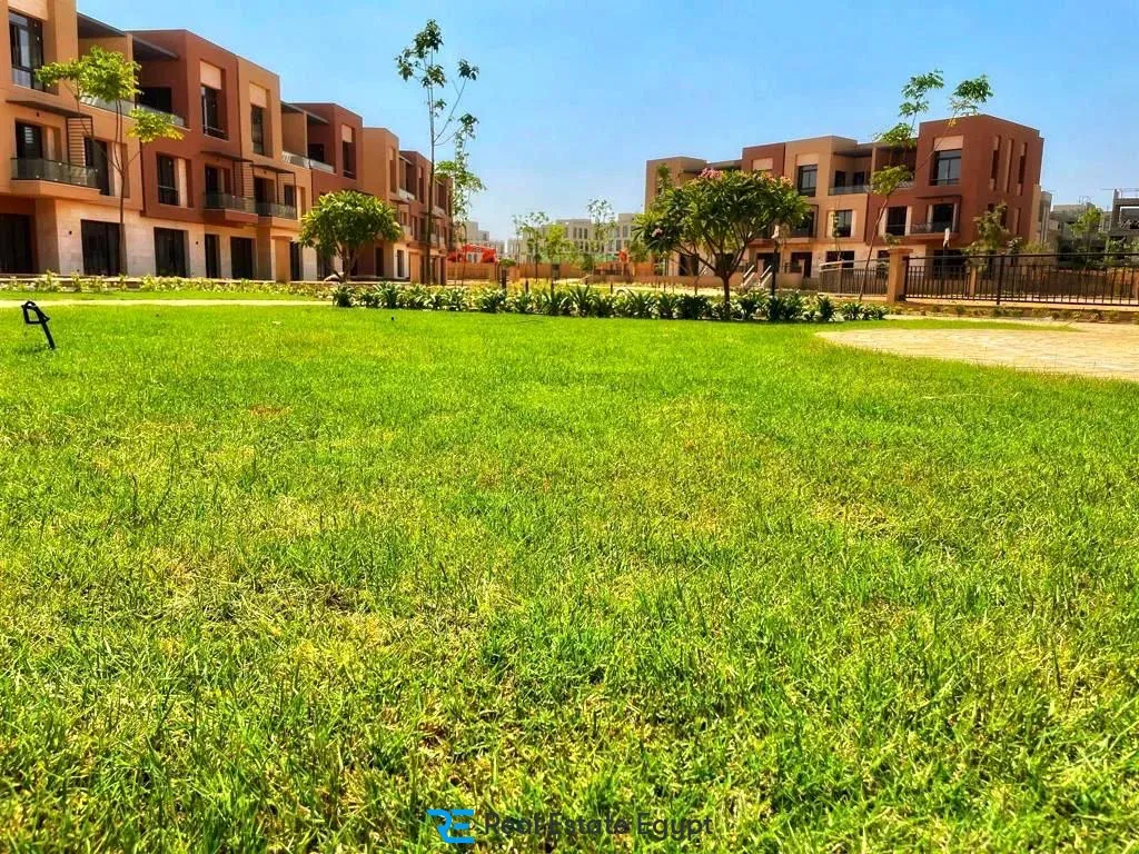 Hurry up to book your apartment in District Five Compound New Cairo
