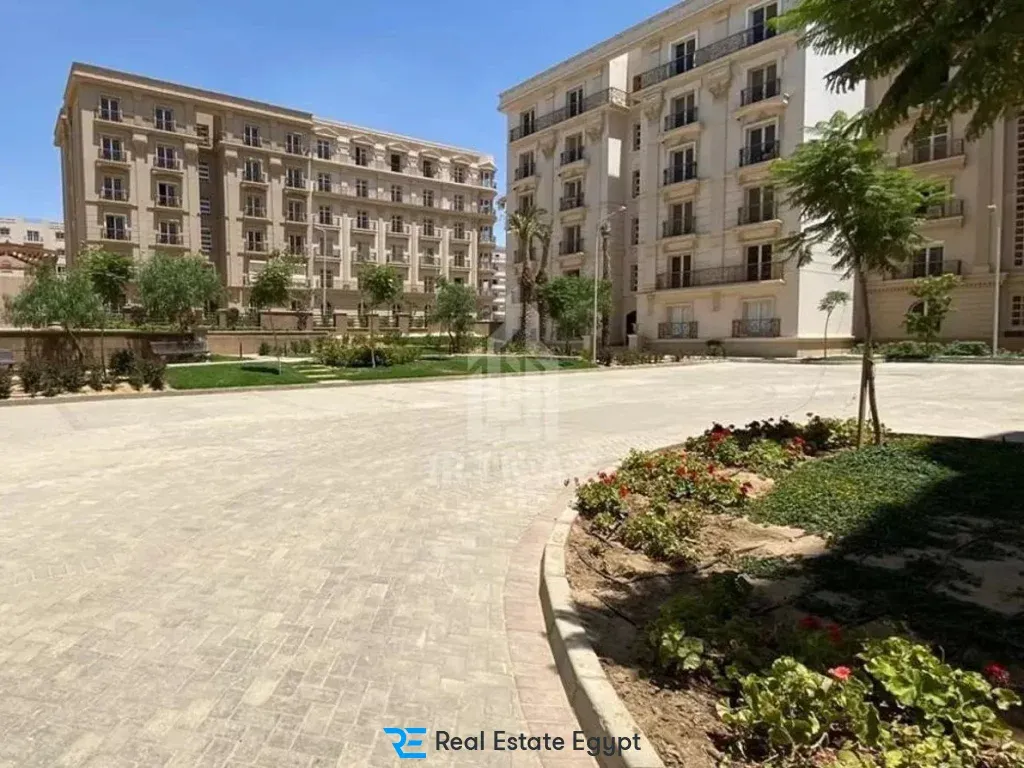 Hyde Park Villa Fifth Settlement for sale with a down payment of only 10%